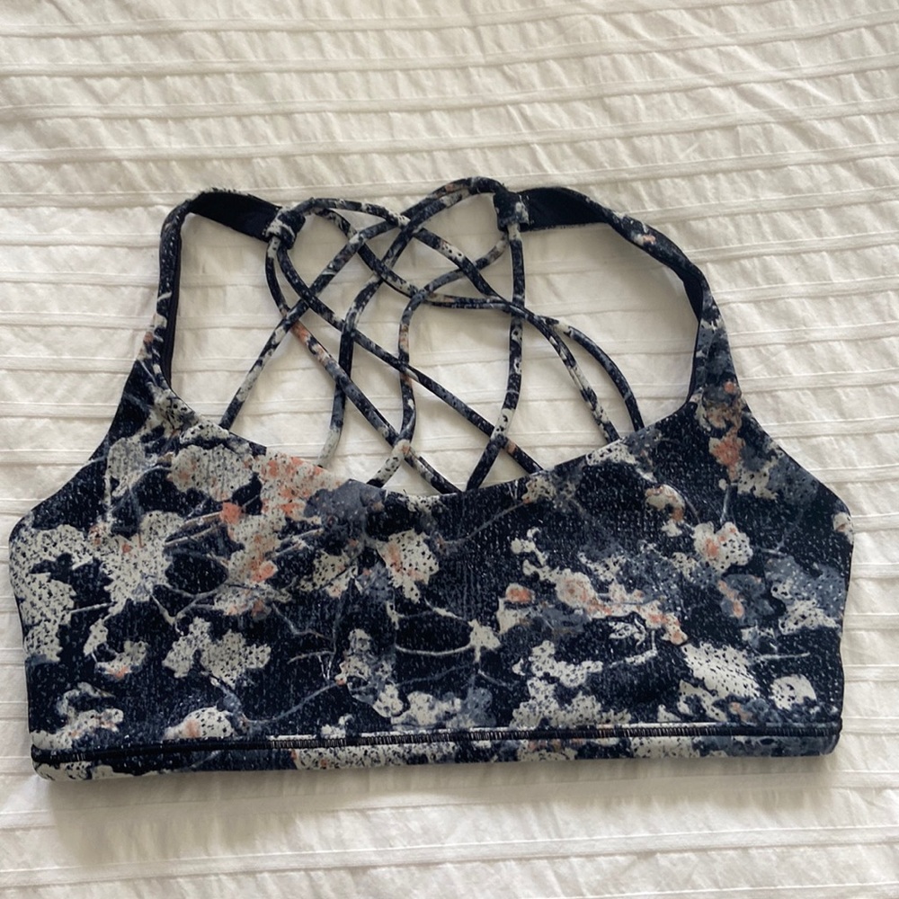 Lululemon Strappy Sports Bra